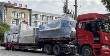 一天連發六車，百強洗滌設備到底強在哪里？